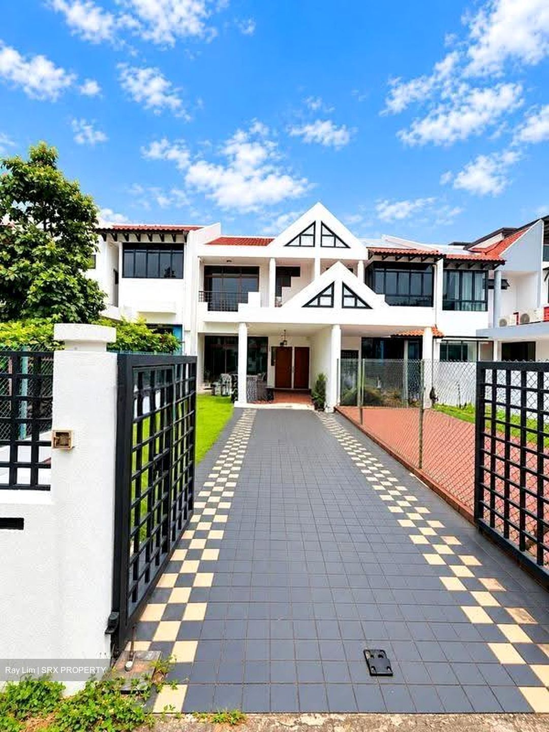 Poh Huat Garden (D19), Terrace #634559441